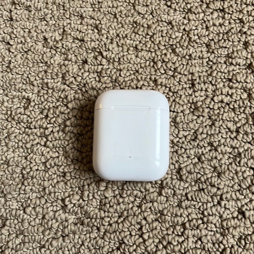 Apple AirPods